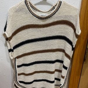 Sweater shirt with brown and black strips